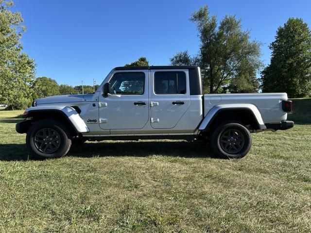 new 2024 Jeep Gladiator car, priced at $48,705