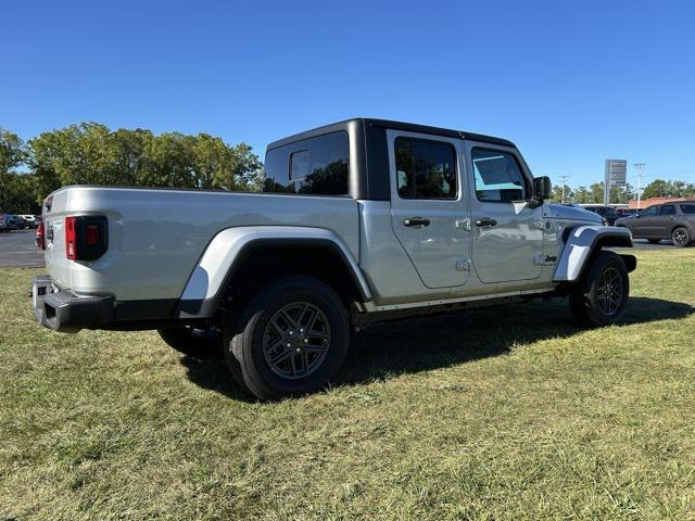 new 2024 Jeep Gladiator car, priced at $48,705