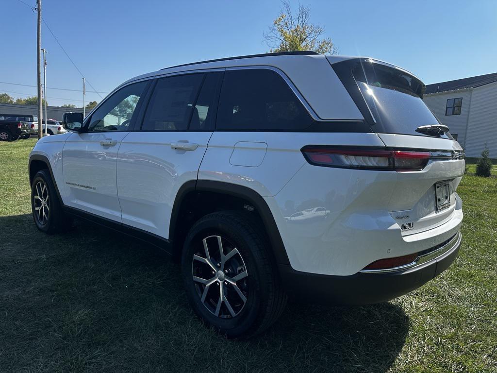 new 2025 Jeep Grand Cherokee car, priced at $49,415