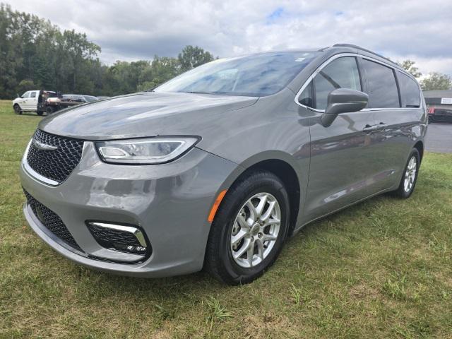 used 2022 Chrysler Pacifica car, priced at $24,812