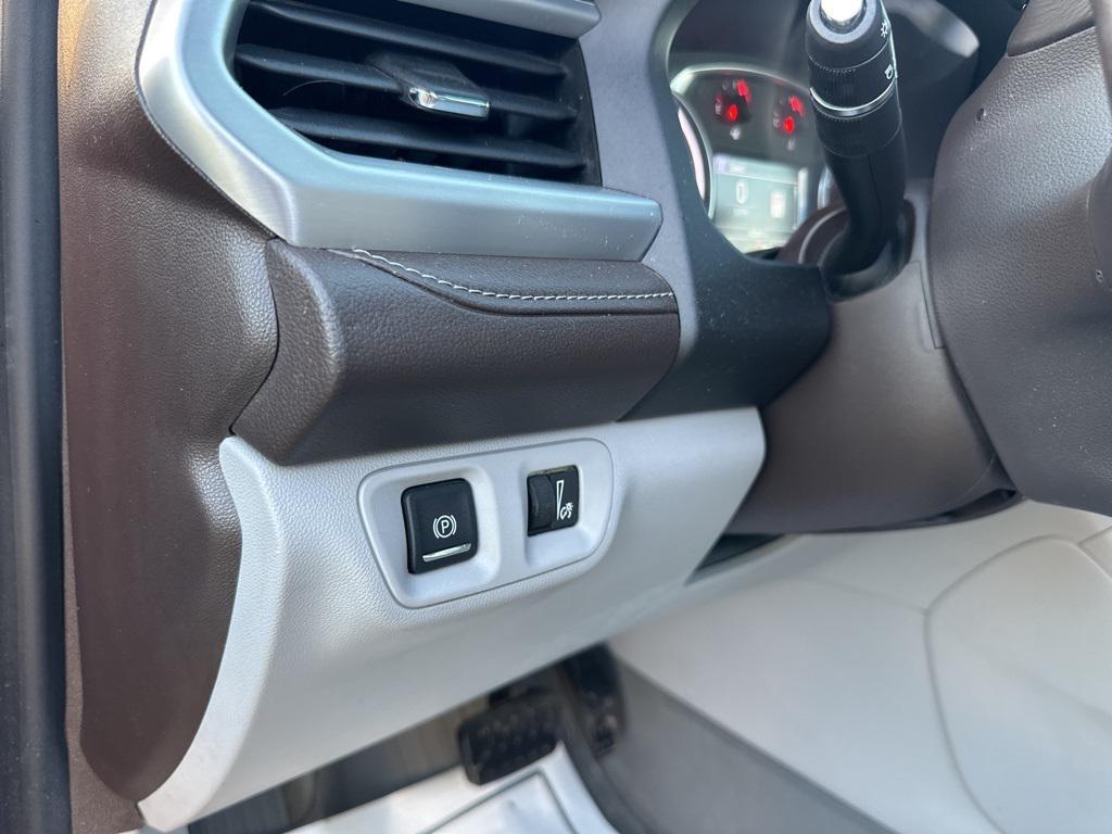 used 2017 GMC Acadia car, priced at $14,857