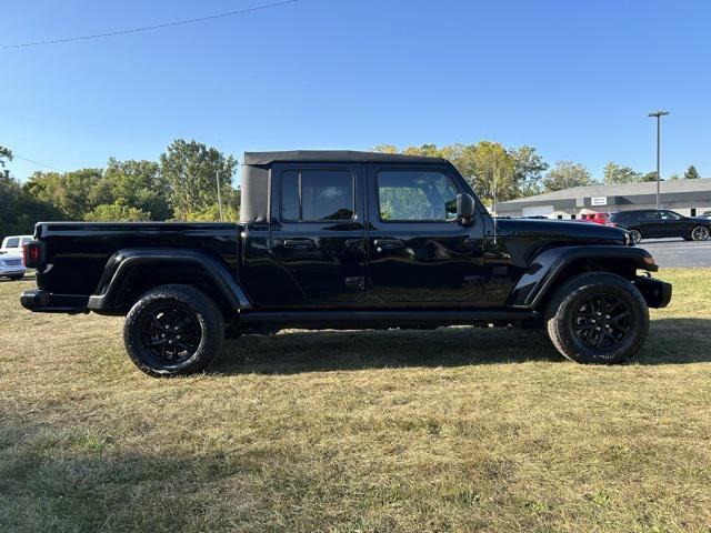 used 2023 Jeep Gladiator car, priced at $38,257