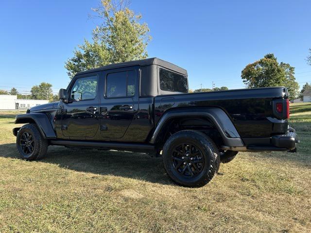 used 2023 Jeep Gladiator car, priced at $38,257