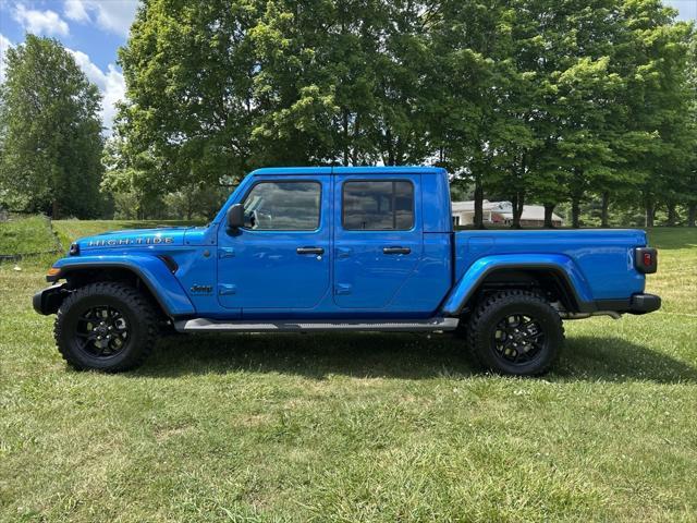 new 2025 Jeep Gladiator car, priced at $51,005