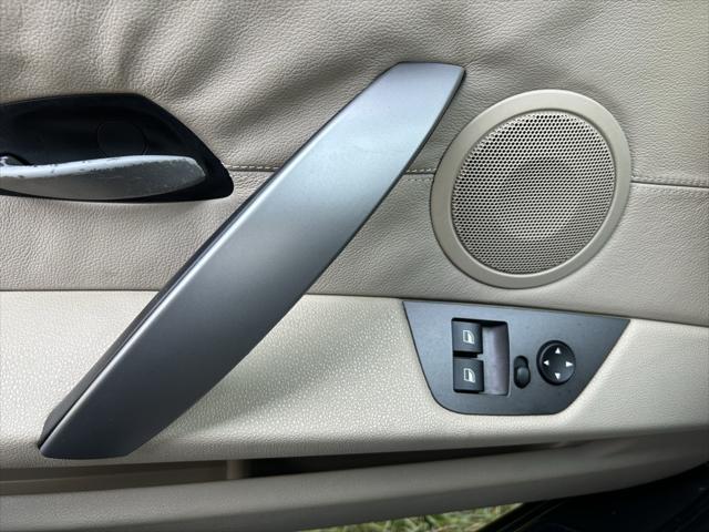 used 2003 BMW Z4 car, priced at $10,987