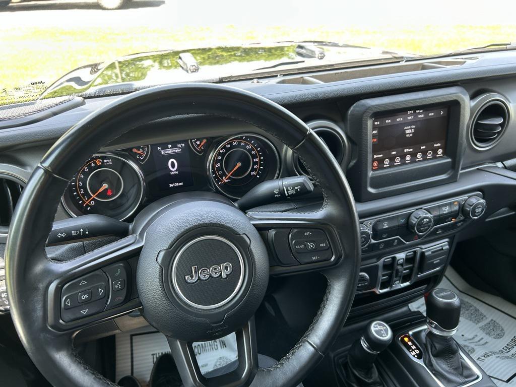 used 2022 Jeep Gladiator car, priced at $31,846
