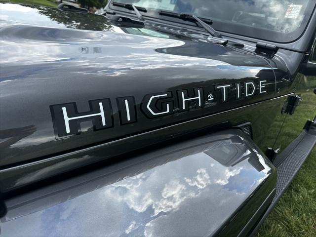 new 2025 Jeep Gladiator car, priced at $51,005