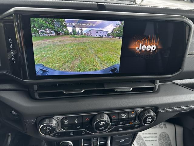 new 2025 Jeep Gladiator car, priced at $51,005