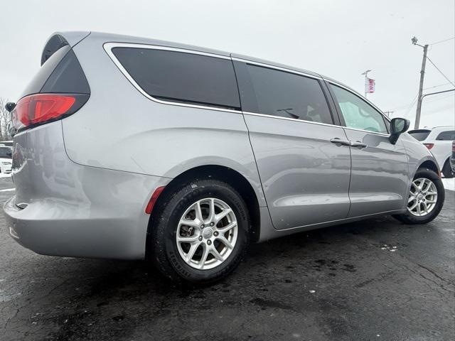 used 2017 Chrysler Pacifica car, priced at $14,783