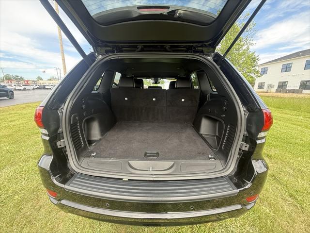 used 2022 Jeep Grand Cherokee car, priced at $31,269