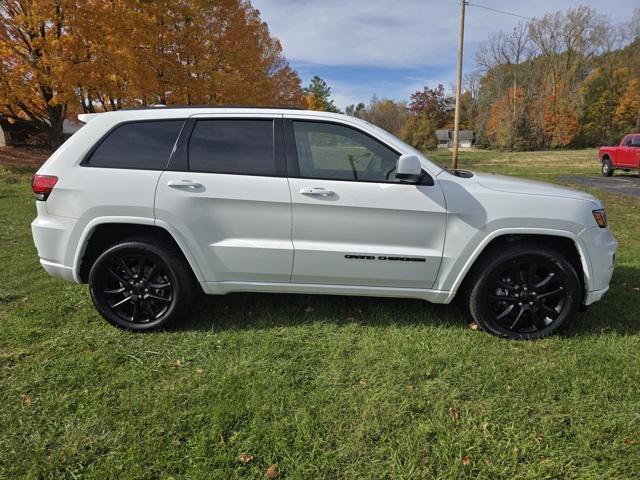 used 2021 Jeep Grand Cherokee car, priced at $25,591