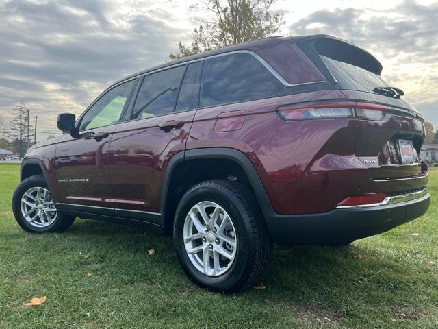 new 2025 Jeep Grand Cherokee car, priced at $43,970