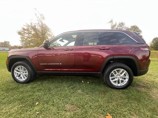 new 2025 Jeep Grand Cherokee car, priced at $43,970