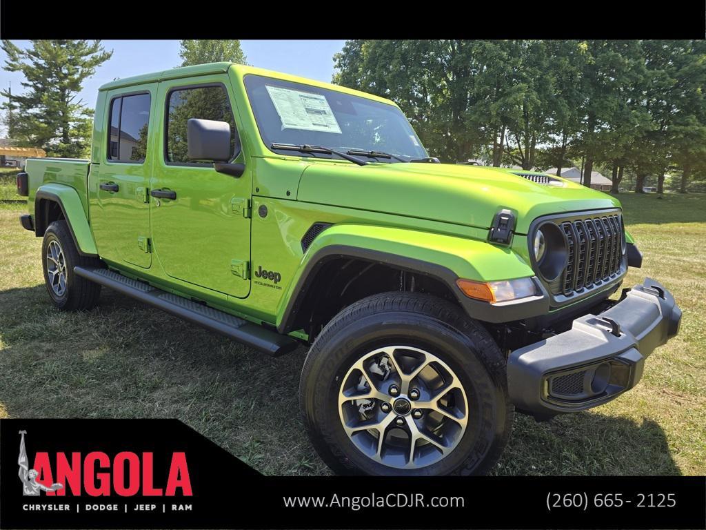 new 2025 Jeep Gladiator car, priced at $52,915