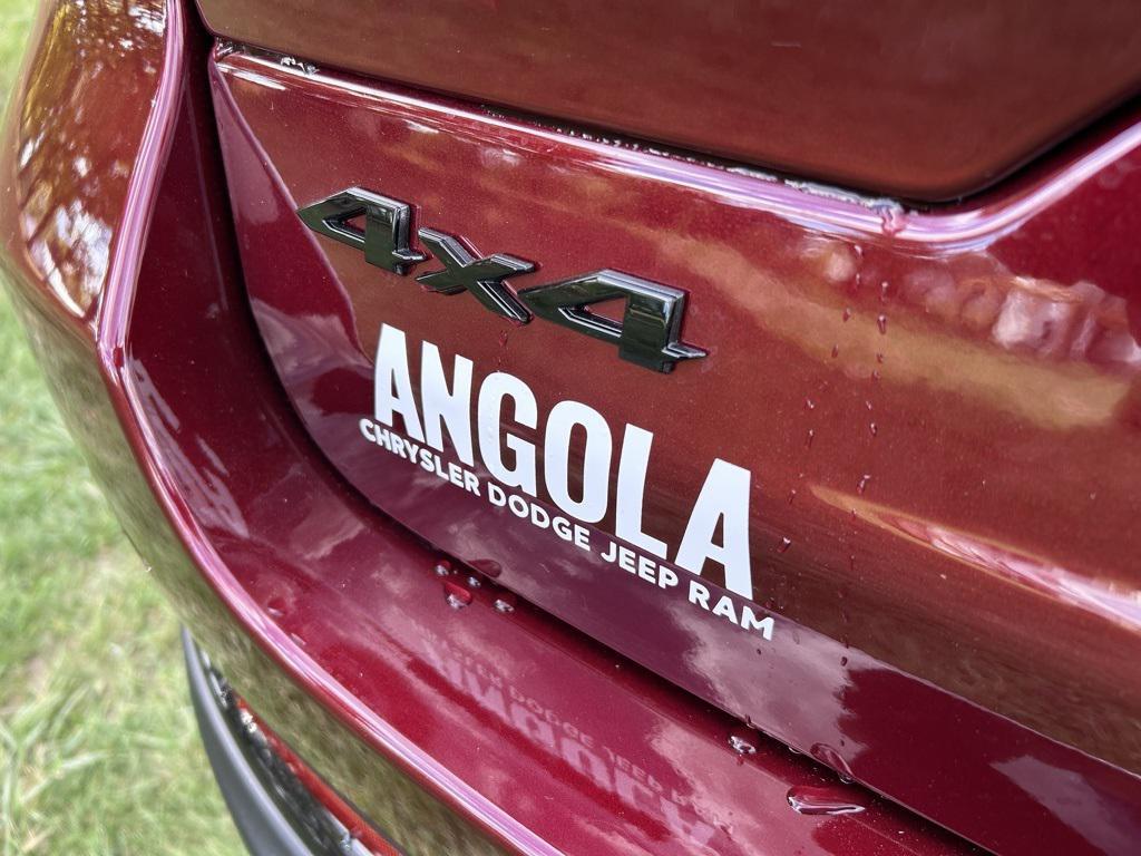 new 2025 Jeep Grand Cherokee car, priced at $46,730