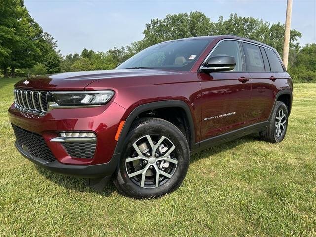 new 2025 Jeep Grand Cherokee car, priced at $50,010