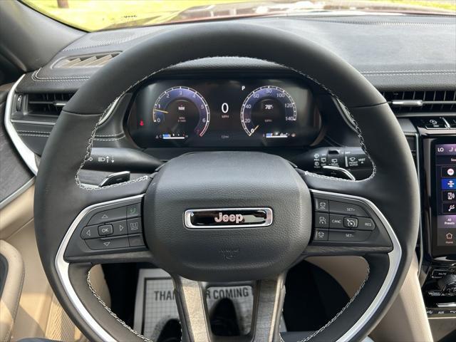 new 2025 Jeep Grand Cherokee car, priced at $50,010