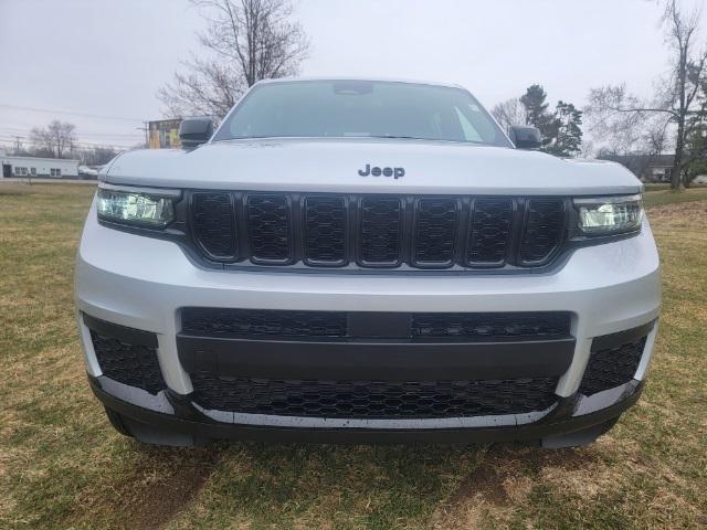 new 2024 Jeep Grand Cherokee car, priced at $51,400