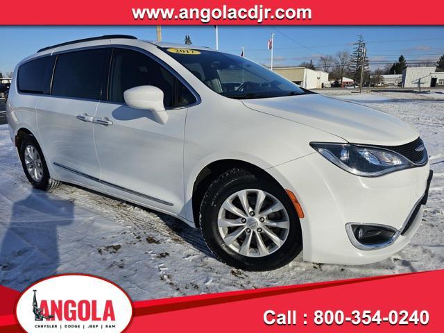 used 2017 Chrysler Pacifica car, priced at $14,977