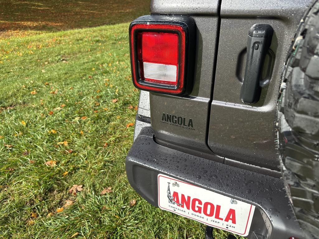 new 2026 Jeep Wrangler car, priced at $52,190