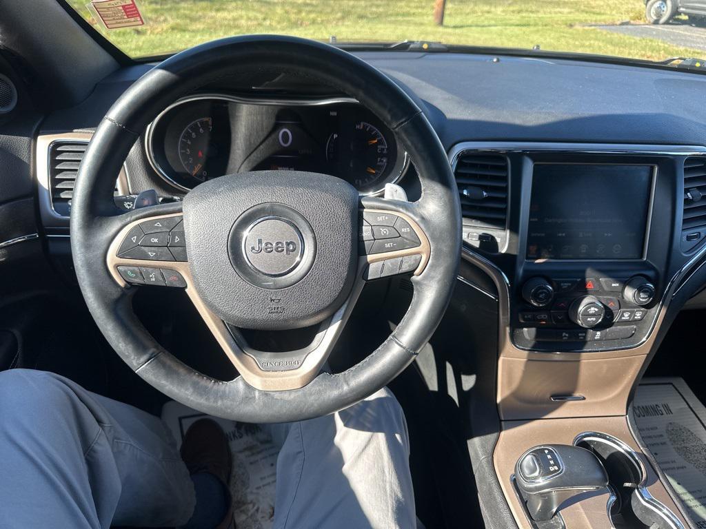 used 2015 Jeep Grand Cherokee car, priced at $13,979