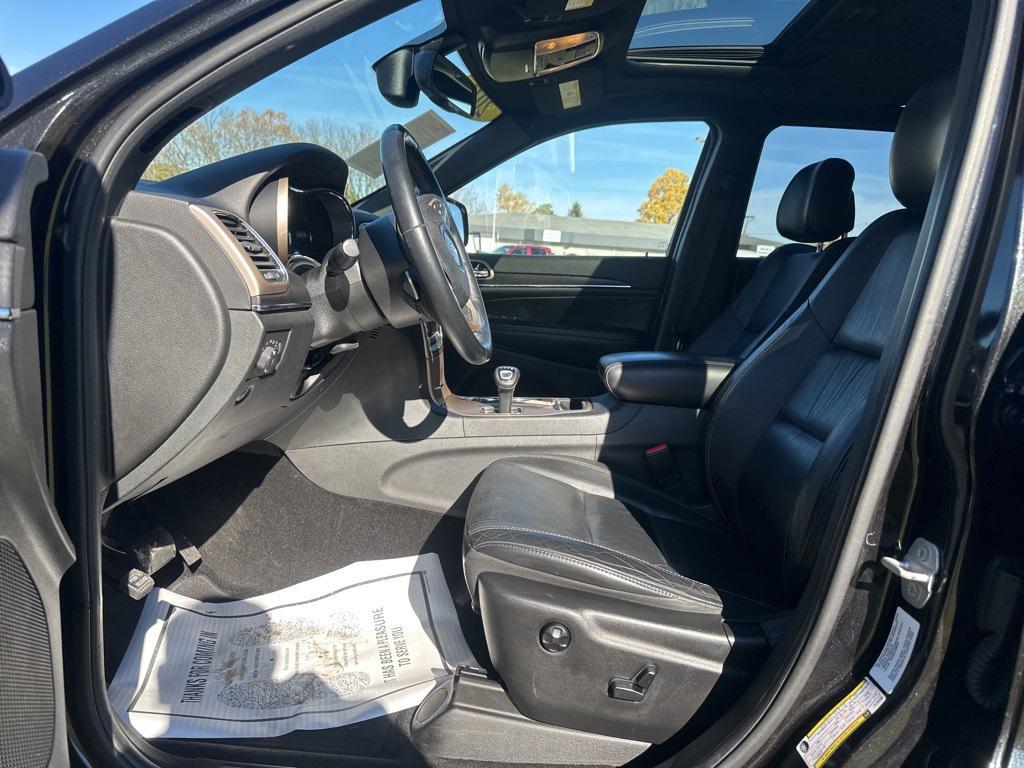 used 2015 Jeep Grand Cherokee car, priced at $13,979