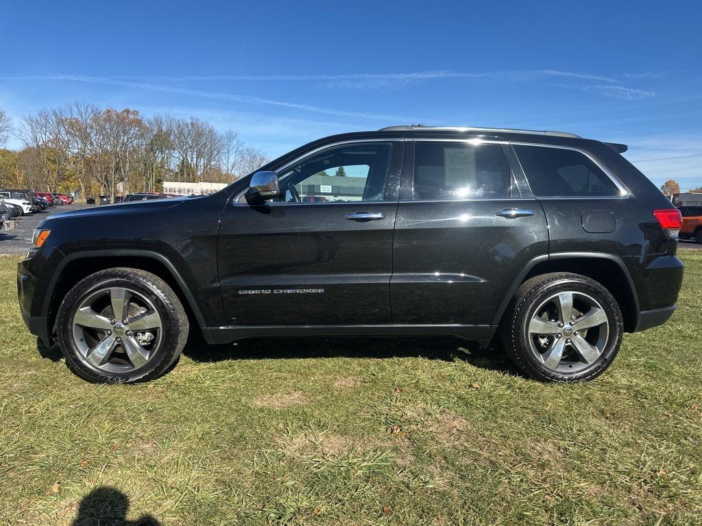 used 2015 Jeep Grand Cherokee car, priced at $13,979