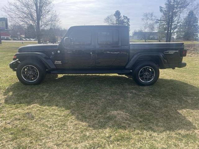 used 2021 Jeep Gladiator car, priced at $36,134