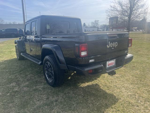 used 2021 Jeep Gladiator car, priced at $36,134