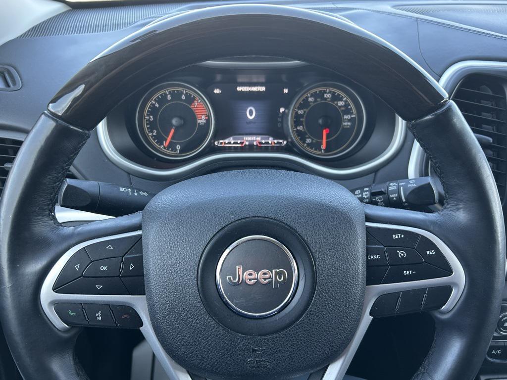 used 2018 Jeep Cherokee car, priced at $13,459