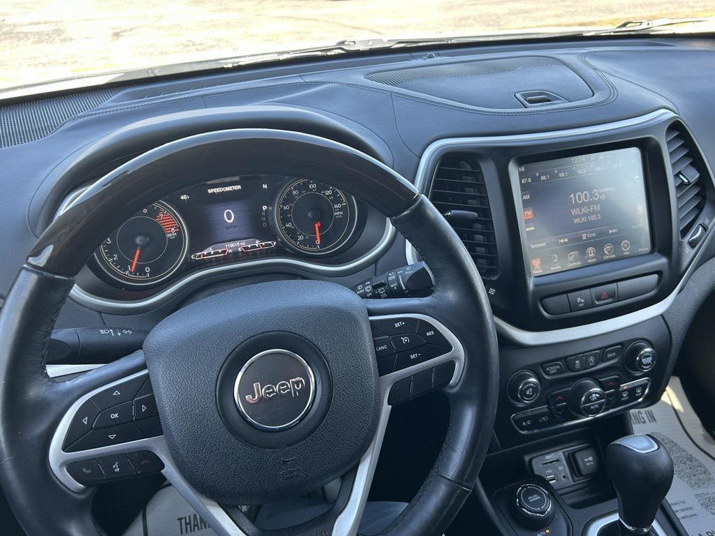 used 2018 Jeep Cherokee car, priced at $13,459
