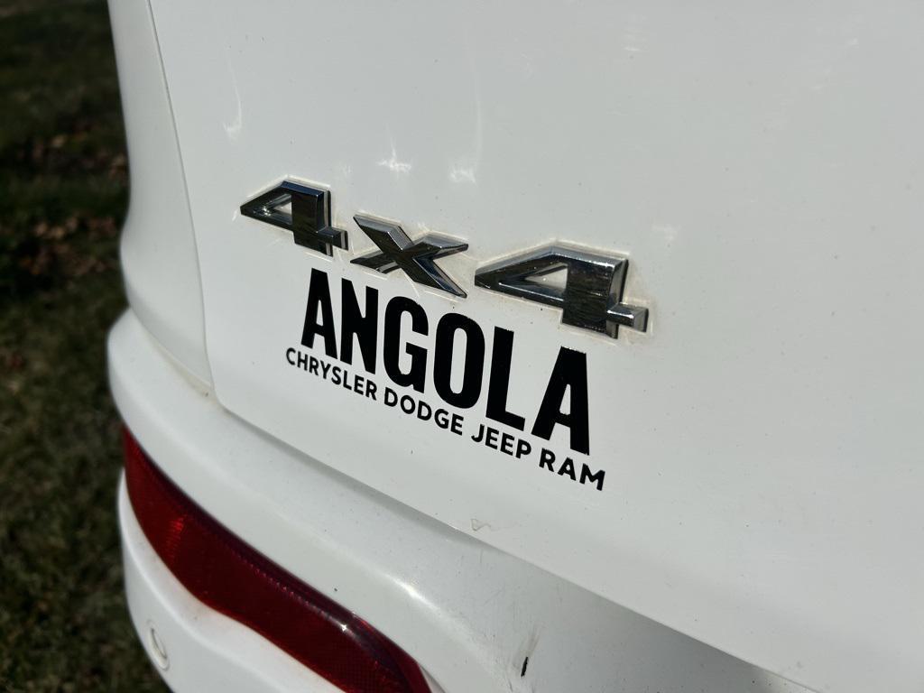 used 2018 Jeep Cherokee car, priced at $13,459