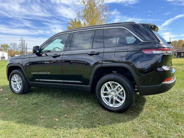 new 2025 Jeep Grand Cherokee car, priced at $43,970