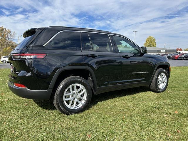 new 2025 Jeep Grand Cherokee car, priced at $43,970