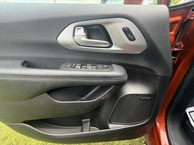 used 2018 Chrysler Pacifica car, priced at $16,572