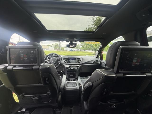 used 2018 Chrysler Pacifica car, priced at $16,572