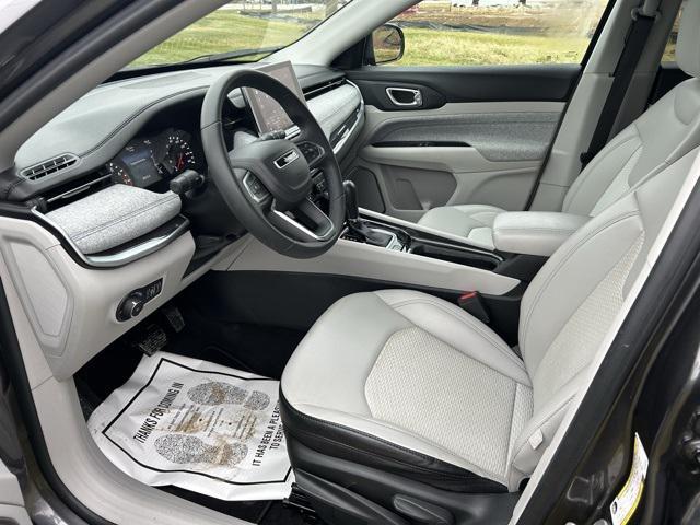 used 2022 Jeep Compass car, priced at $19,995