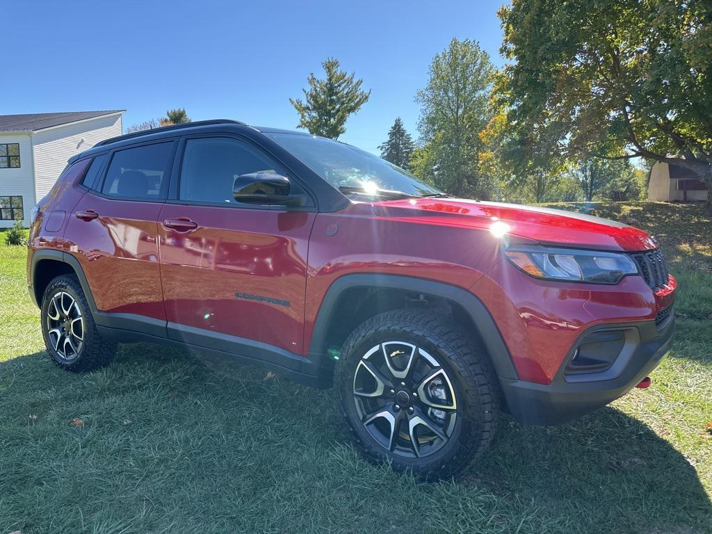 new 2026 Jeep Compass car, priced at $35,985