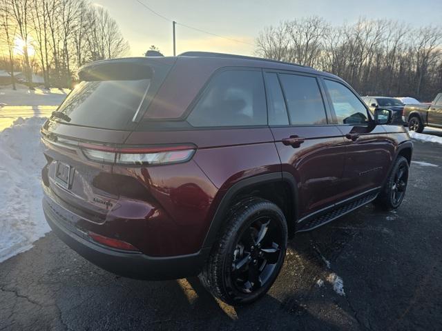 new 2025 Jeep Grand Cherokee car, priced at $54,405