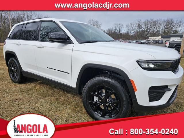 new 2025 Jeep Grand Cherokee car, priced at $45,935