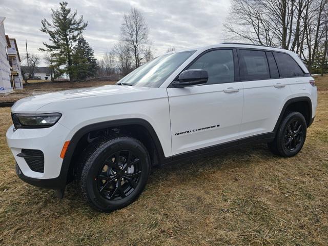 new 2025 Jeep Grand Cherokee car, priced at $45,935