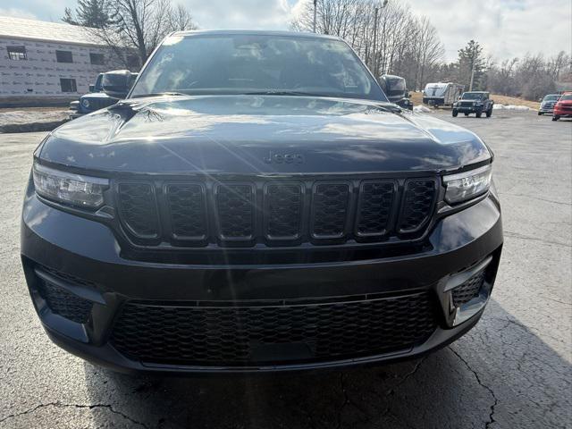 new 2025 Jeep Grand Cherokee car, priced at $46,530