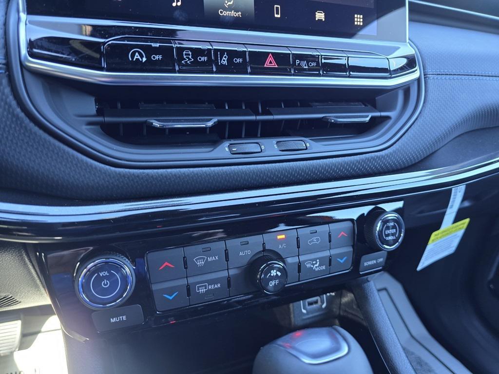 new 2026 Jeep Compass car, priced at $37,120