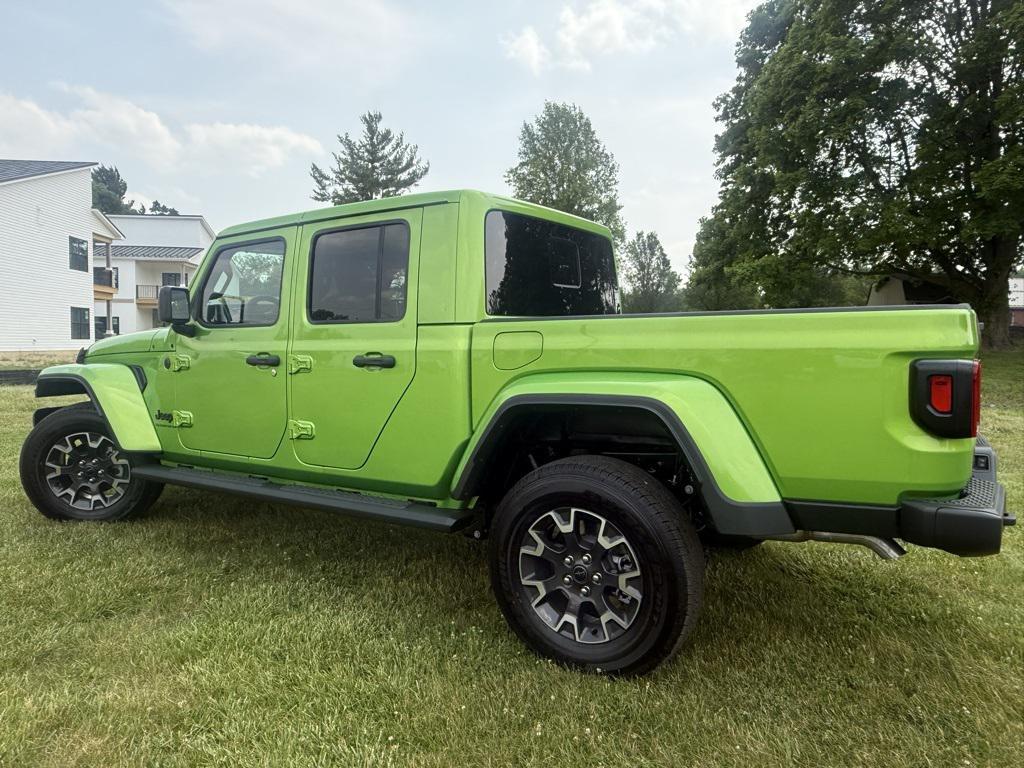 new 2025 Jeep Gladiator car, priced at $54,225