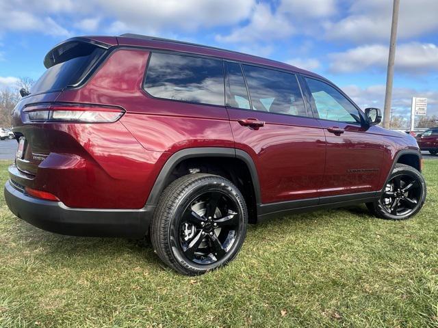 new 2025 Jeep Grand Cherokee car, priced at $54,635