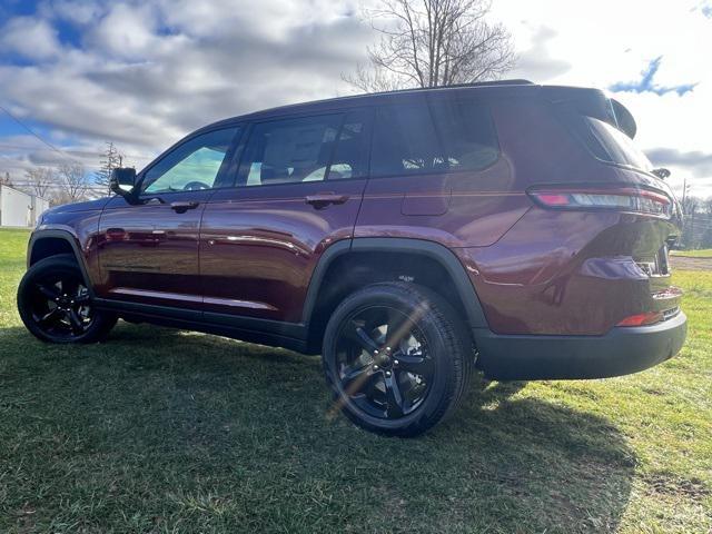 new 2025 Jeep Grand Cherokee car, priced at $54,635