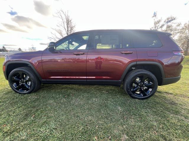 new 2025 Jeep Grand Cherokee car, priced at $54,635