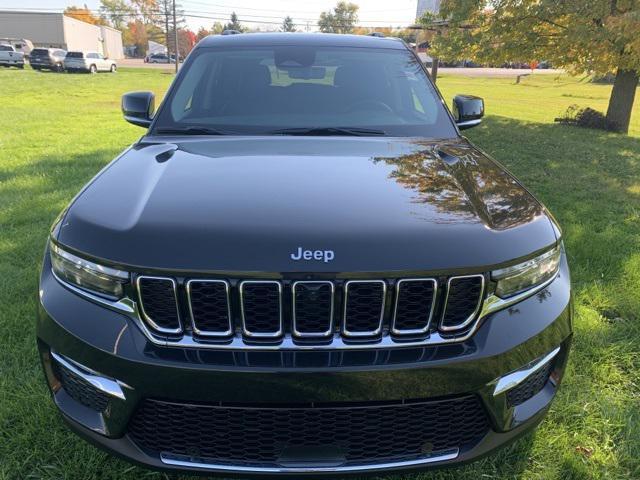 new 2024 Jeep Grand Cherokee car, priced at $60,715