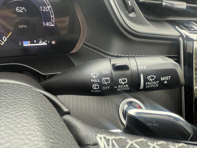 new 2025 Jeep Grand Cherokee car, priced at $46,135