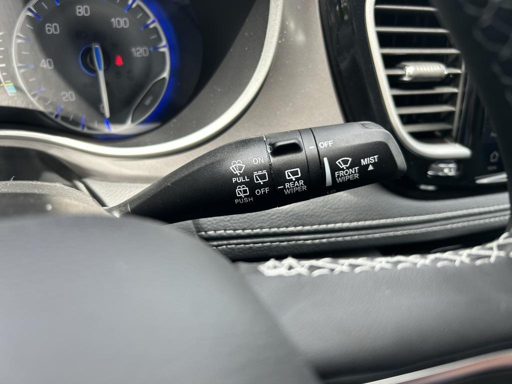 new 2025 Chrysler Pacifica car, priced at $48,265